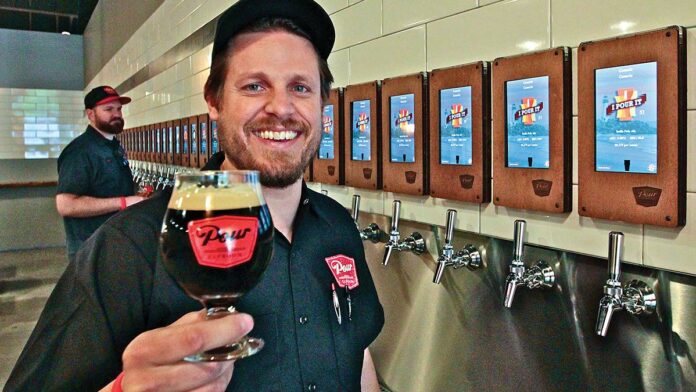 Pour Taproom Opens in Santa Cruz
