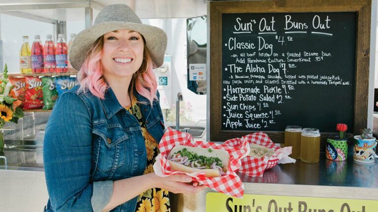 New Sausage Cart in Town: Suns Out Buns Out