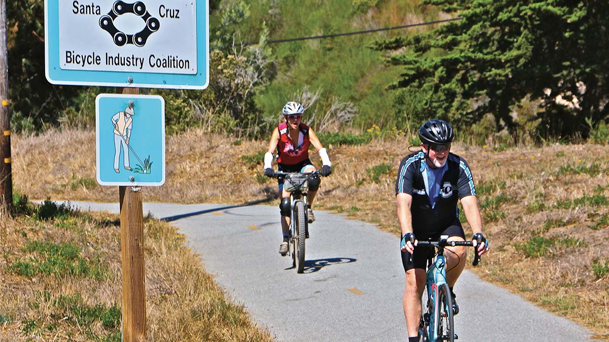 Bicyclists on bike path outside of Santa Cruz