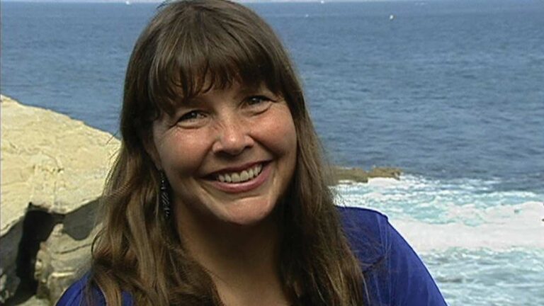 Preview: Lynne Cox at Bookshop Santa Cruz