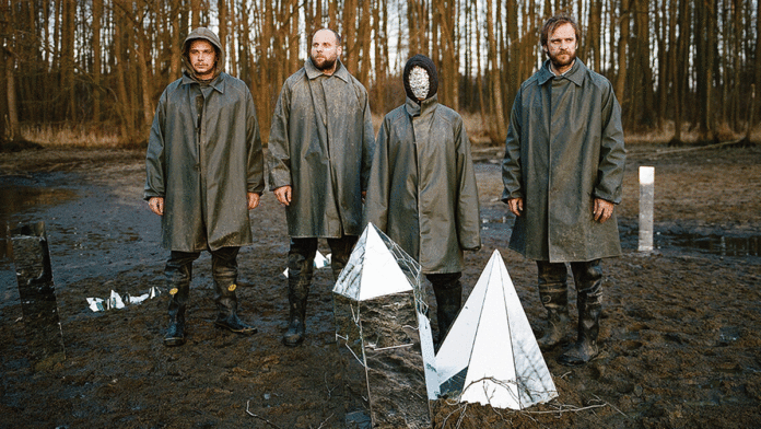 Preview: Please the Trees to Play Crepe Place Please the Trees