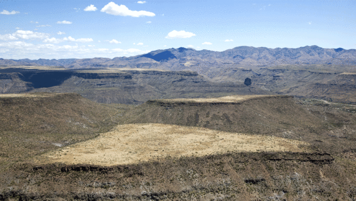 Dinner Benefits Navajo and Hopi Families at Thanksgiving Black Mesa