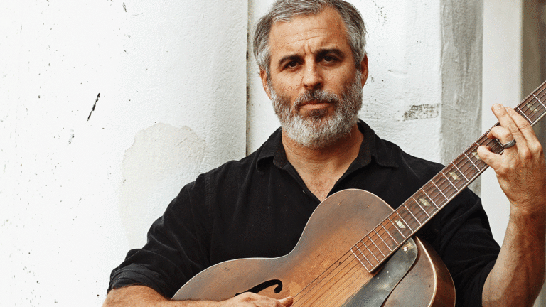 Preview: Greg Loiacono to Play Crepe Place