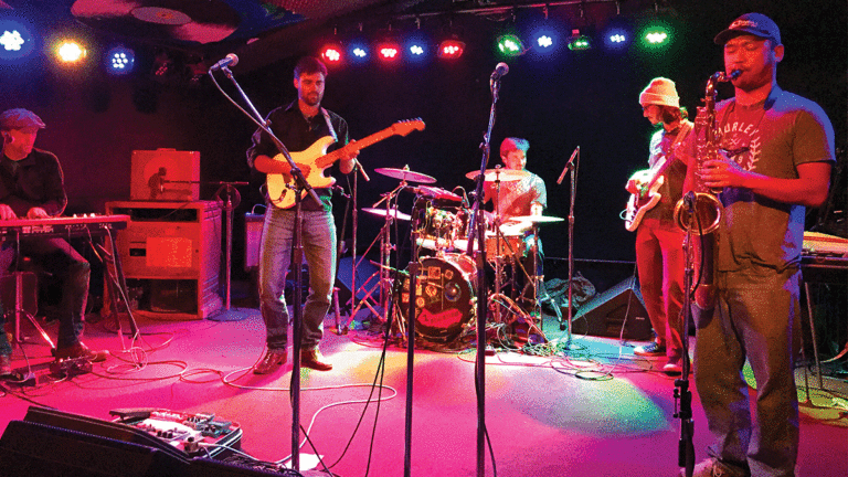 Love Your Local Band: Dos Osos