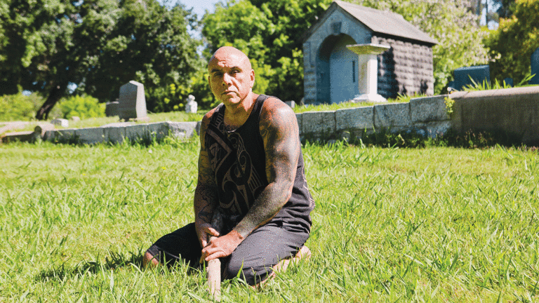 Why is the Grave of Antoinette Swan Unmarked?