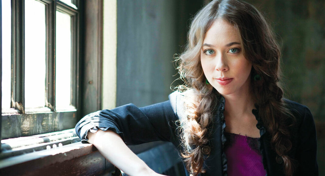 SARAH JAROSZ