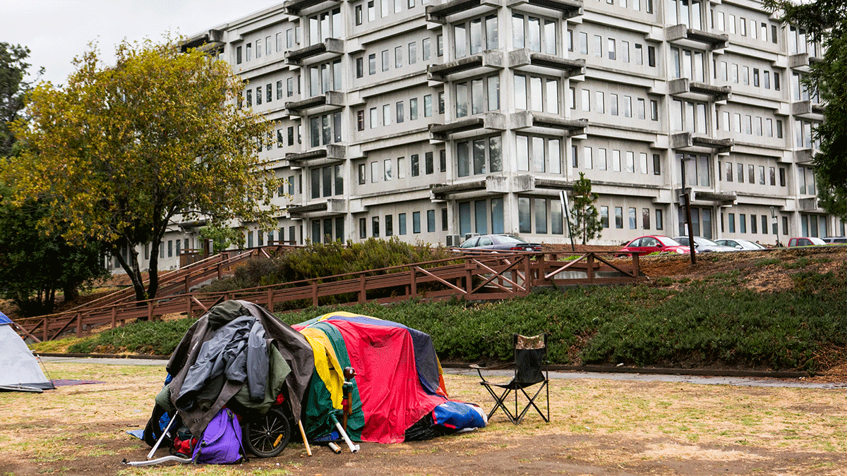 homeless camp san lorenzo park, storage lockers for homeless