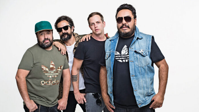 Giveaway: Molotov Molotov