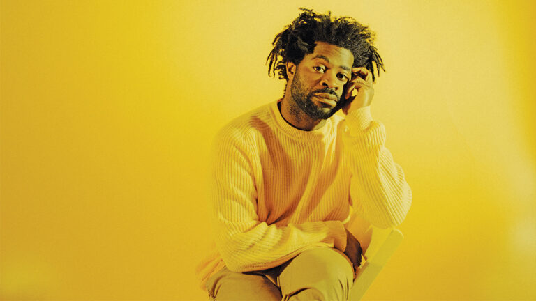 Preview: R.Lum.R at Catalyst