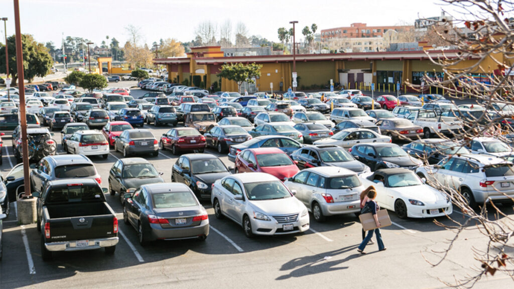 Trader Joe's parking lot, parking in downtown Santa Cruz
