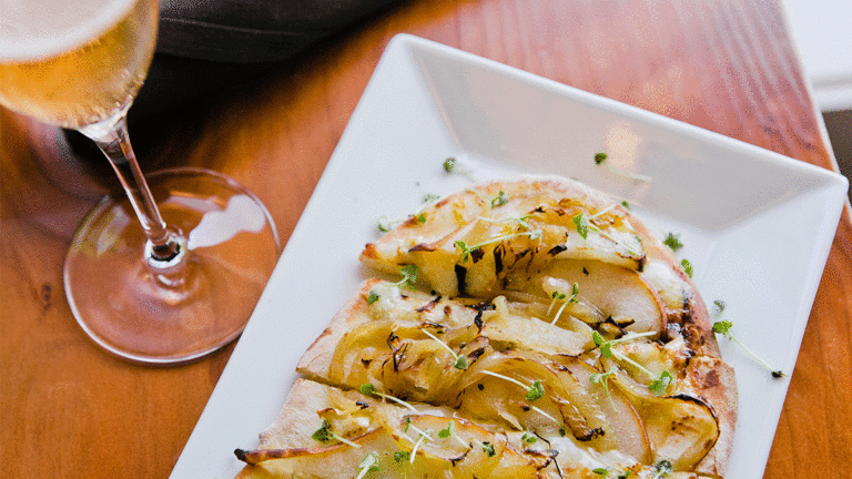 VinoCruz: Local Libations Meet Well-Crafted Bites