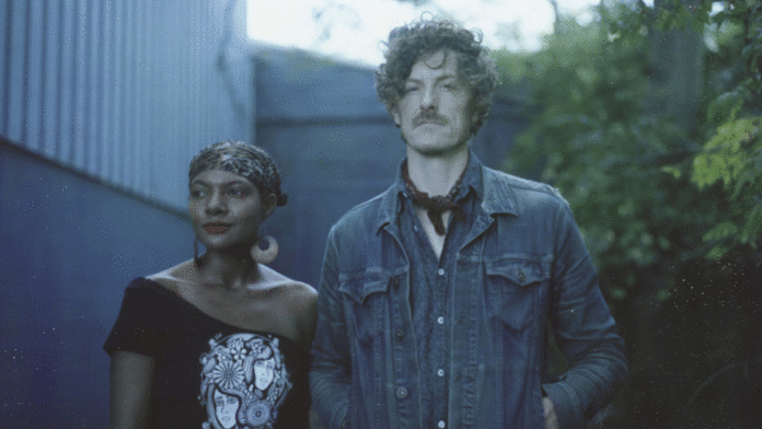 Husband-Wife Duo Birds of Chicago Bring the Folk to Moe’s Alley Birds of Chicago