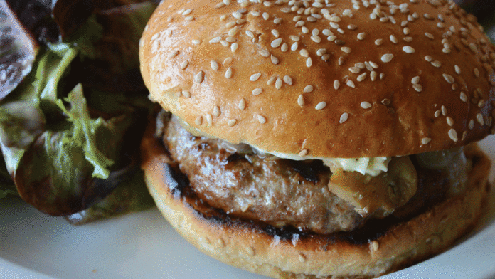 Burgers to Thai, Santa Cruz’s Best Meals of 2018 Avanti lamb burger