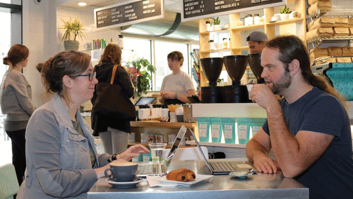 Cat & Cloud Fuels Downtown Laptop Crowd Cat Cloud Companion