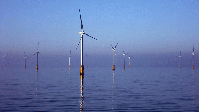 Report Argues For Offshore Wind Farm on Central Coast