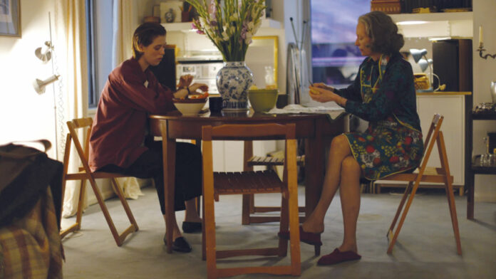 Film Review: โSouvenirโ Souvenir