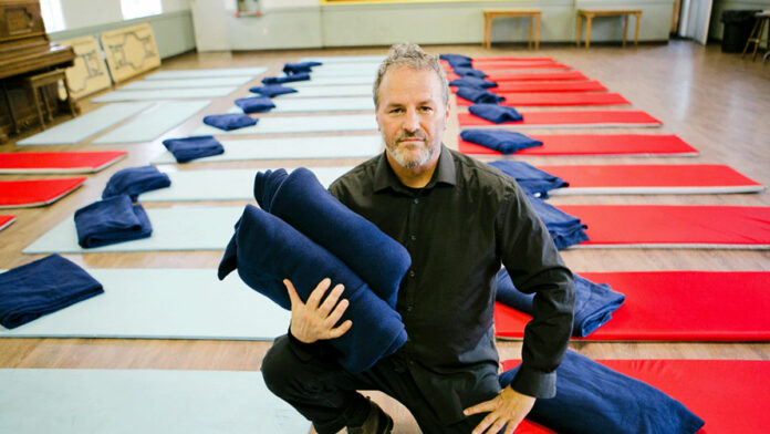 Showers, Shelters and A New Divide Over Santa Cruz Homelessness Santa Cruz homeless Warming Program