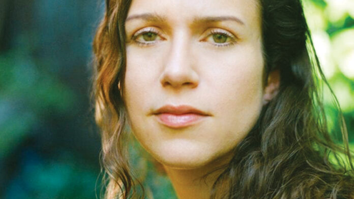 Emily Nemens Explores Baseball Culture in ‘Cactus League’