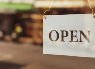 How to Stay Safe and Social Distance as Santa Cruz Retail Reopens