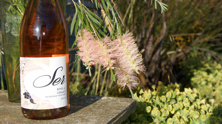 Ser Winery’s Palate-Pleasing Rosé of Cinsaut 2019