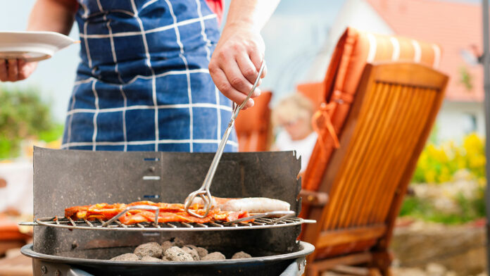 How to Lower the Risk from Gathering During the Coronavirus Pandemic