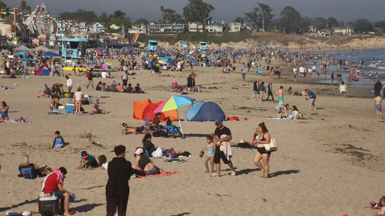 Santa Cruz in Photos: People Flock to Hang Out At the Beach