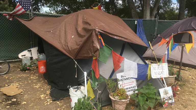 Judge lifts injunction on Benchlands homeless camp