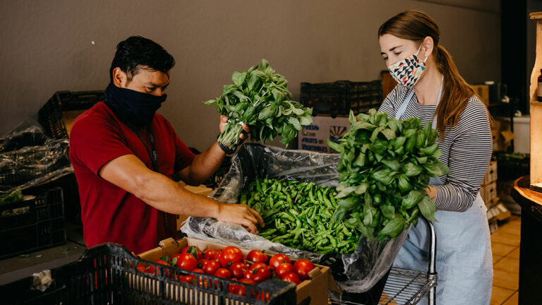 Local Chefs Make Meals for First Responders, Fire Evacuees