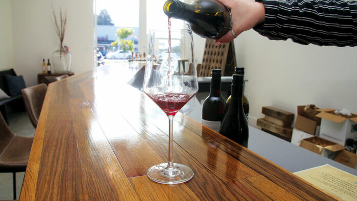 Explore Santa Cruz 2020: A Guide to Santa Cruz Wine