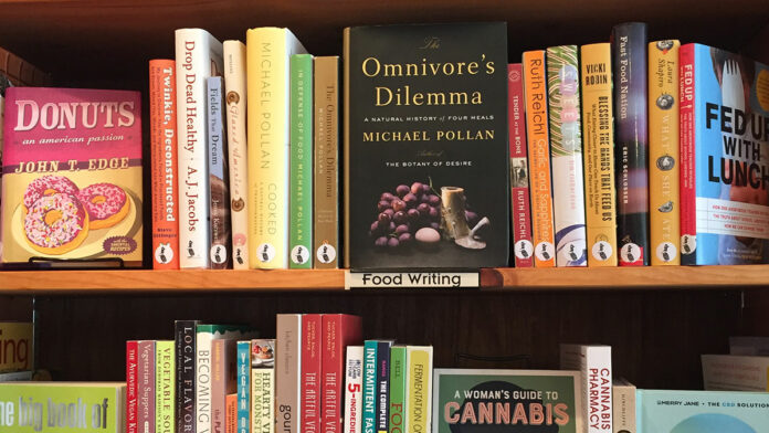 Toasting the Year’s End with Takeout Libations and Special Treats