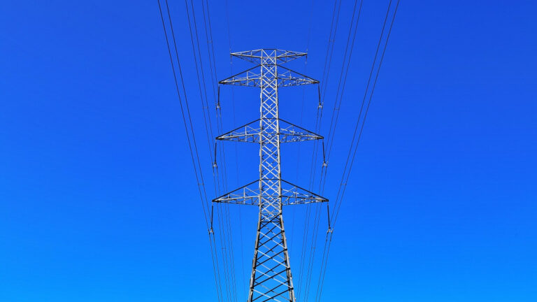 PG&E Power Outages Affect Thousands