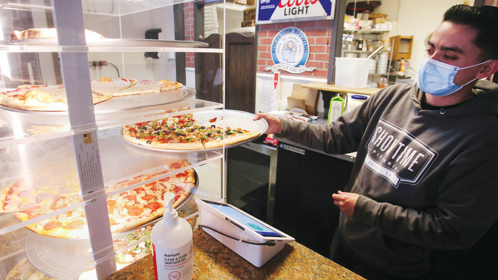 Showtime Pizzeria Dishes Up Fresh, Unique Pizza in Aptos