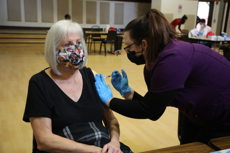 Kaiser Permanente, Big Player in State Vaccine Effort, Has Had Trouble Vaccinating Own Members