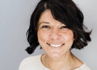 Santa Cruz Councilmember First to Jump Into Supe Race