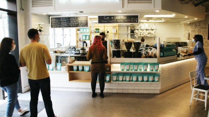 Abbott Square Returns to Formโand Locals Notice abbott-square