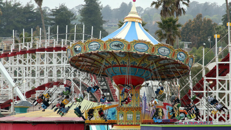 Explore Santa Cruz 2021: A Guide to Santa Cruz Attractions and the Outdoors