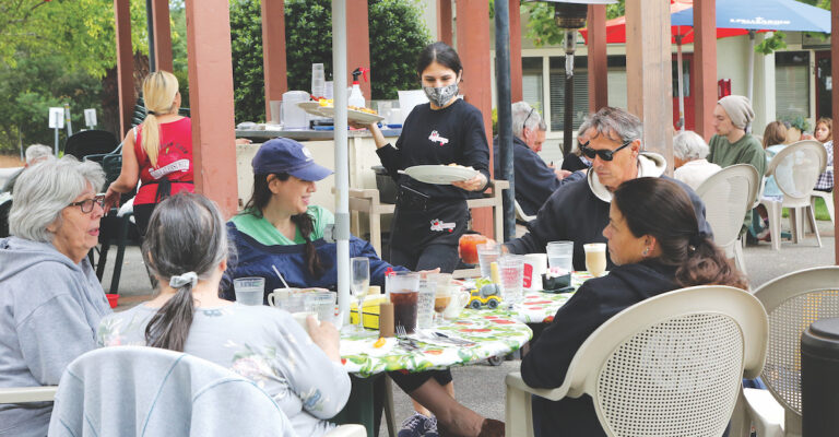 Red Apple Café Delivers Quality, Service and Hospitality