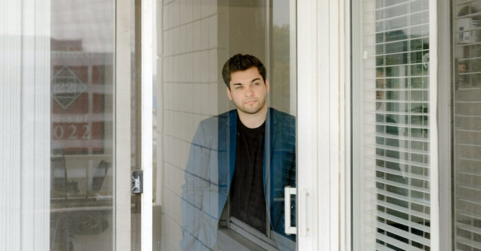 It’s ‘Back to That Isolation Bubble’ for Workers Pining for the Office remote-work