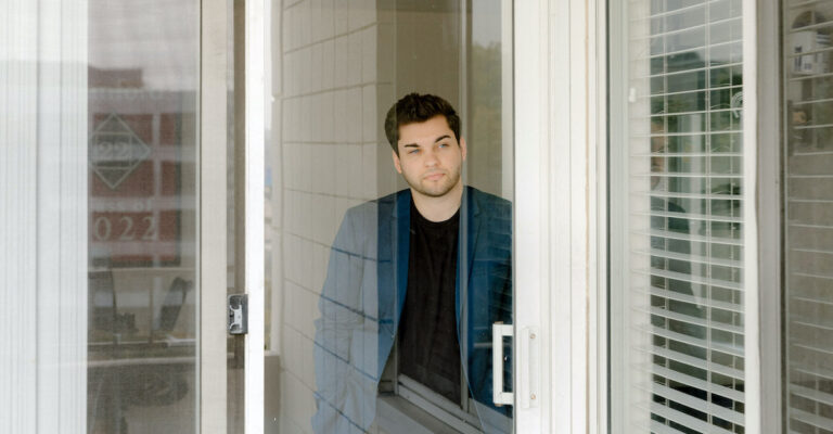 It’s ‘Back to That Isolation Bubble’ for Workers Pining for the Office