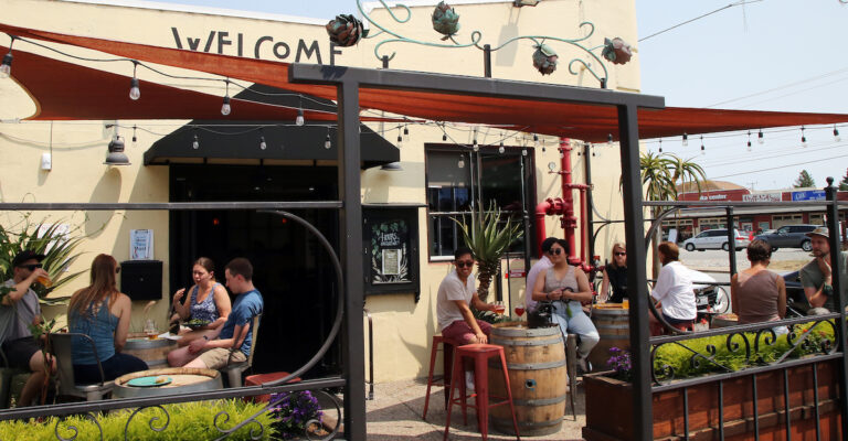 Sante Adairius Expands, Pizzeria Avanti Goes Indoors