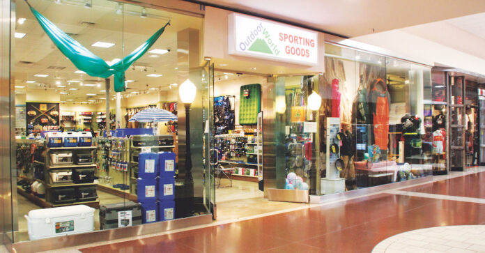 Outdoor World Closing Final Store outdoor-world-closing