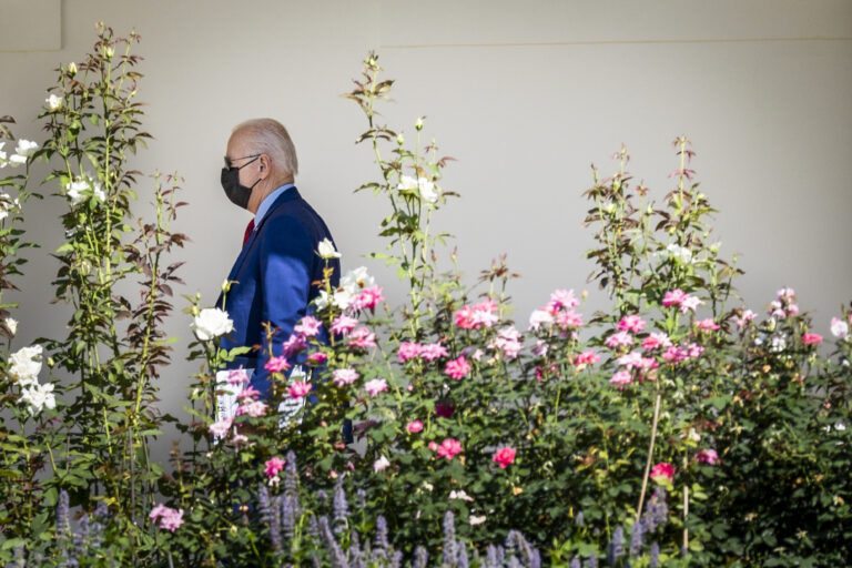 Biden Mandates Vaccines for Workers, Saying, ‘Our Patience Is Wearing Thin’