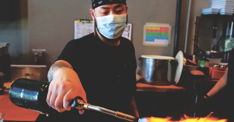 Akira Constantly Attracts Dedicated Customers with Sushi that Bursts with Bold, Deep Flavors