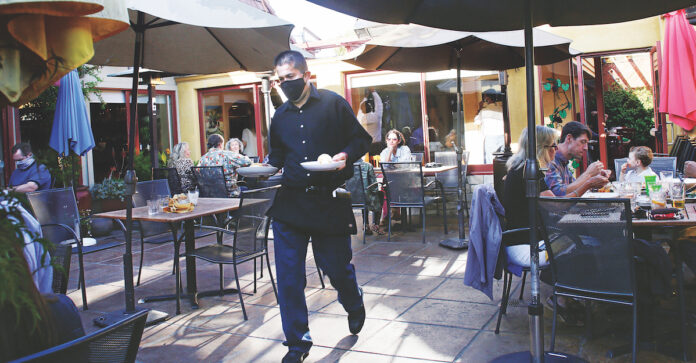 Soquel Mainstay Cafe Cruz Continues to Flourish