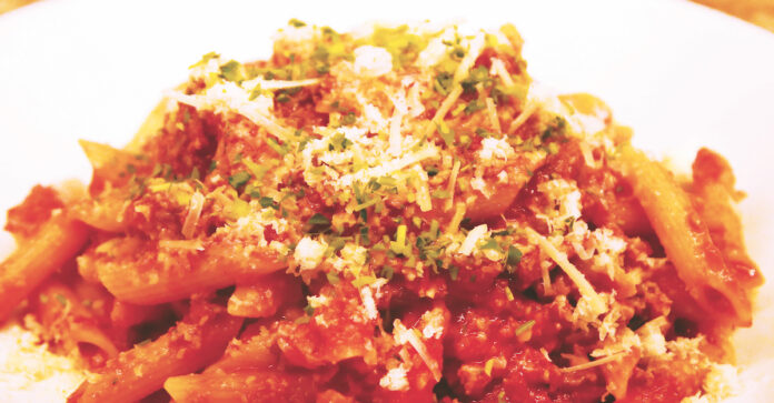 Lillianโs Brings East Coast-style Italian Cuisine to Santa Cruz