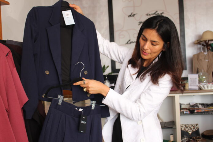 Watsonville Boutique Rings in ‘Quinceañera’ with Return of Fashion Show Fundraiser