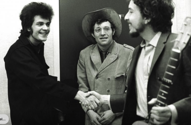 Bob Dylan’s Mentor Ramblin’ Jack Elliott Tells Little-Known Tales About the Icon