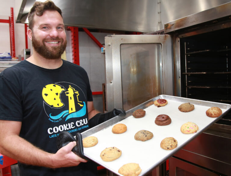 Cookie Cruz Delivers Still-Warm Tasty Treats to Your Door—till 2am!