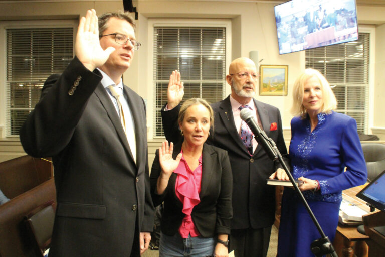 Fred Keeley Begins Mayoral Term