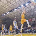 Image for display with article titled Santa Cruz Warriors Celebrate a Decade of Basketball by the Bay